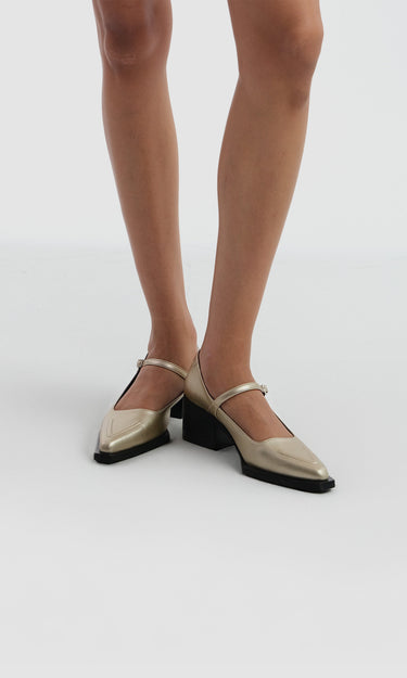 prev - JULIA - CHAMPAGNE